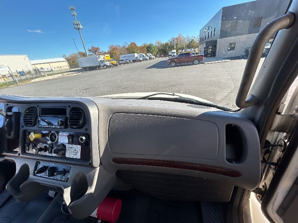 Medium Duty Box Truck-Light and Medium Duty Trucks-Freightliner-2020-M2-Belcamp-MD-253,758\n\t\tmiles-$ 36,000 - Image 21