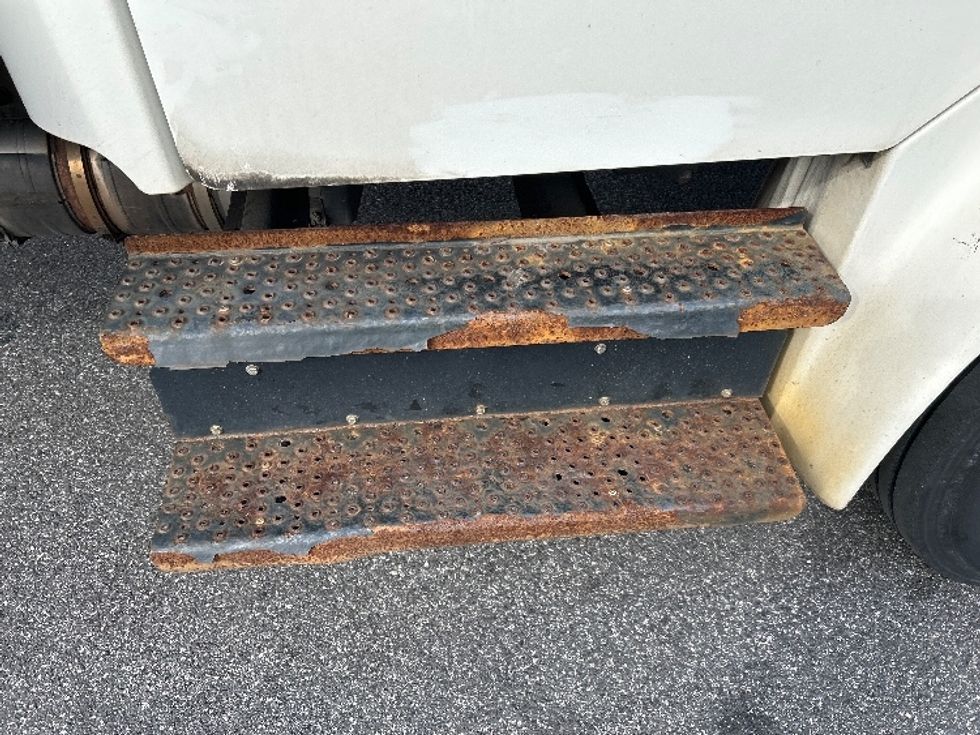 Medium Duty Box Truck-Light and Medium Duty Trucks-Freightliner-2020-M2-Belcamp-MD-253,758\n\t\tmiles-$ 36,000 - Image 26