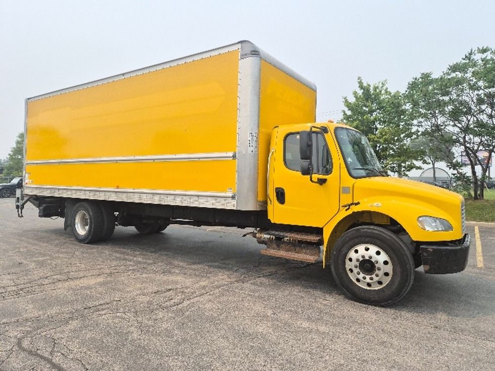 Medium Duty Box Truck-Light and Medium Duty Trucks-Freightliner-2020-M2-Belleville-ON-295,812\n\t\tkm-$ 61,500 - Image 1