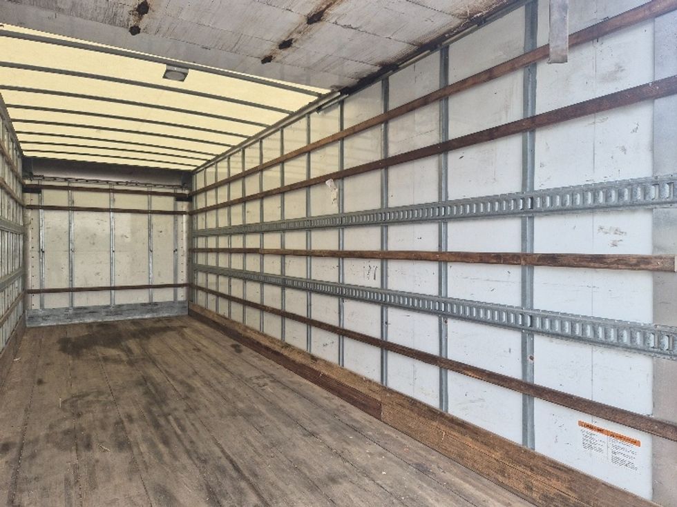 Medium Duty Box Truck-Light and Medium Duty Trucks-Freightliner-2020-M2-Belleville-ON-295,812\n\t\tkm-$ 61,500 - Image 12