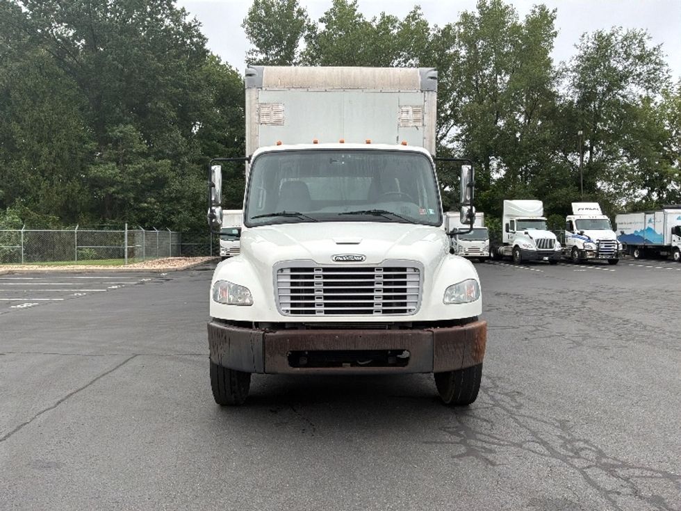 Medium Duty Box Truck-Light and Medium Duty Trucks-Freightliner-2020-M2-Bensalem-PA-106,727\n\t\tmiles-$ 67,250 - Image 2