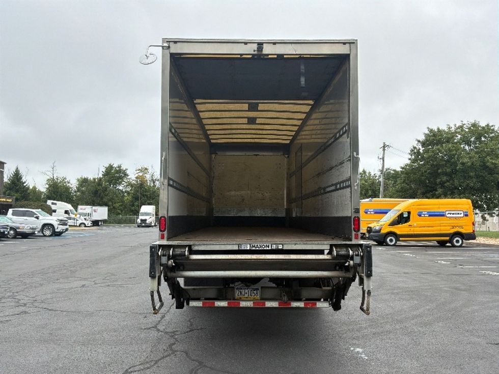 Medium Duty Box Truck-Light and Medium Duty Trucks-Freightliner-2020-M2-Bensalem-PA-106,727\n\t\tmiles-$ 67,250 - Image 8