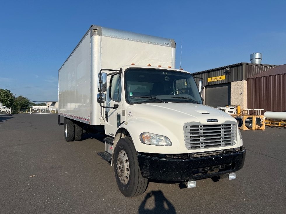 Medium Duty Box Truck-Light and Medium Duty Trucks-Freightliner-2020-M2-Bensalem-PA-141,568\n\t\tmiles-$ 55,000 - Image 1