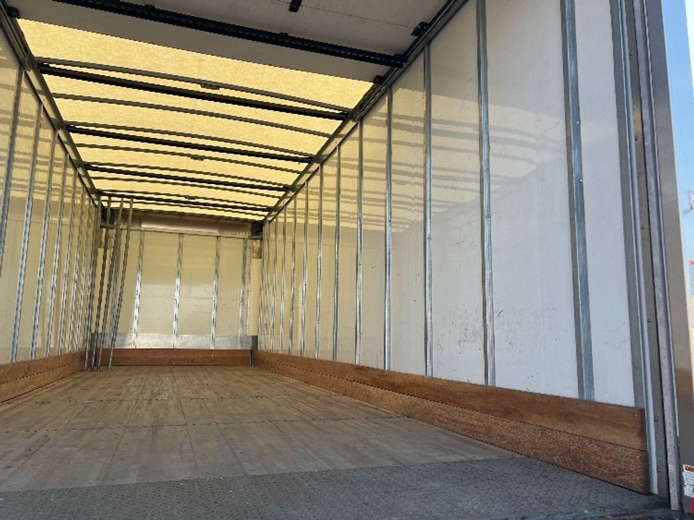 Medium Duty Box Truck-Light and Medium Duty Trucks-Freightliner-2020-M2-Bensalem-PA-141,568\n\t\tmiles-$ 55,000 - Image 12