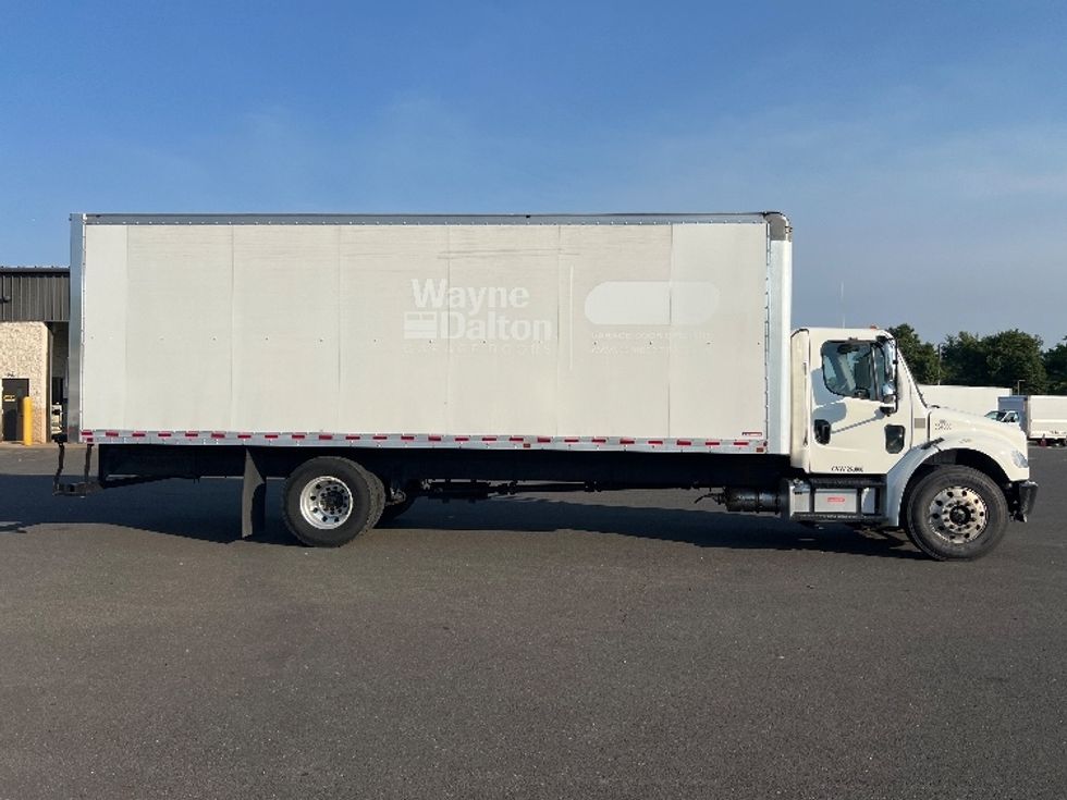 Medium Duty Box Truck-Light and Medium Duty Trucks-Freightliner-2020-M2-Bensalem-PA-141,568\n\t\tmiles-$ 55,000 - Image 15