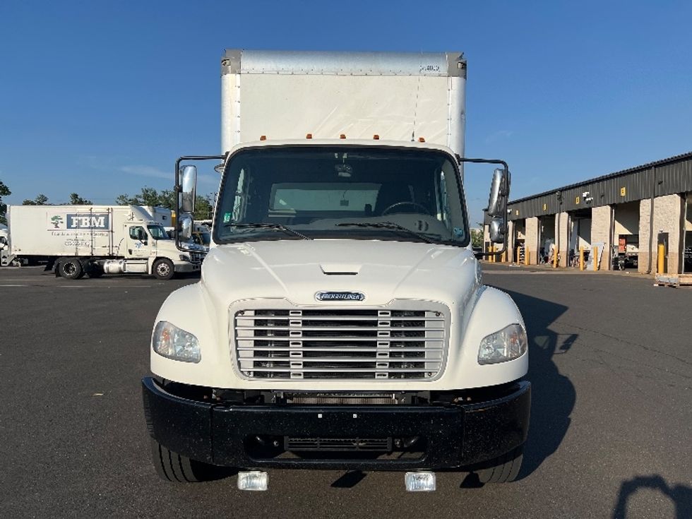Medium Duty Box Truck-Light and Medium Duty Trucks-Freightliner-2020-M2-Bensalem-PA-141,568\n\t\tmiles-$ 55,000 - Image 2