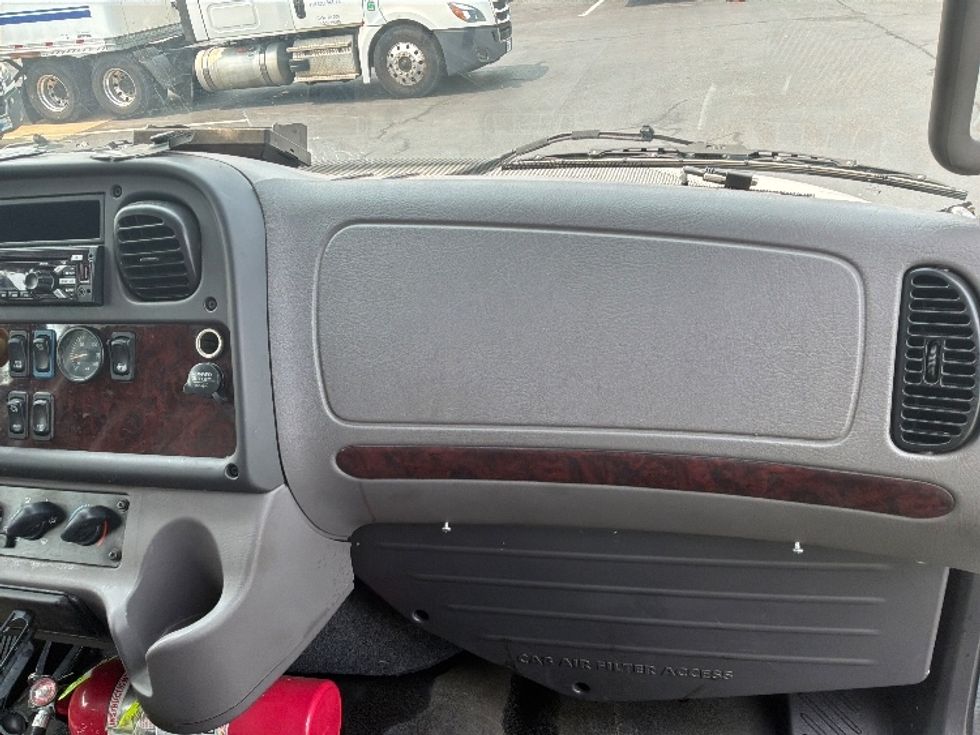 Medium Duty Box Truck-Light and Medium Duty Trucks-Freightliner-2020-M2-Bensalem-PA-142,210\n\t\tmiles-$ 50,500 - Image 20