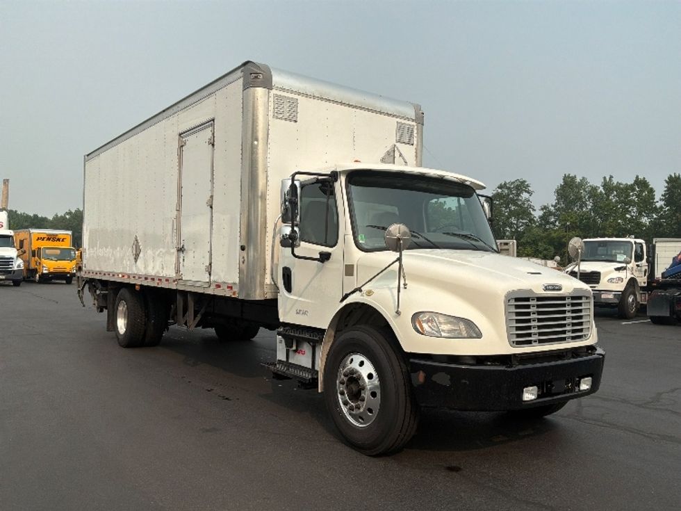Medium Duty Box Truck-Light and Medium Duty Trucks-Freightliner-2020-M2-Bensalem-PA-178,056\n\t\tmiles-$ 55,500 - Image 1
