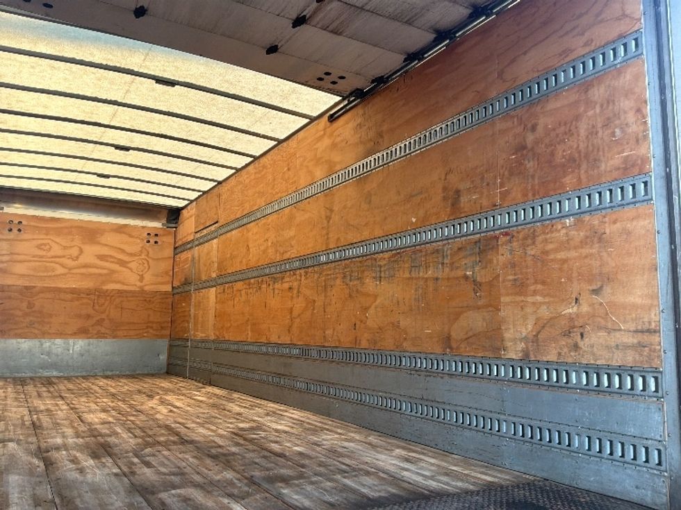 Medium Duty Box Truck-Light and Medium Duty Trucks-Freightliner-2020-M2-Bensalem-PA-178,056\n\t\tmiles-$ 55,500 - Image 12