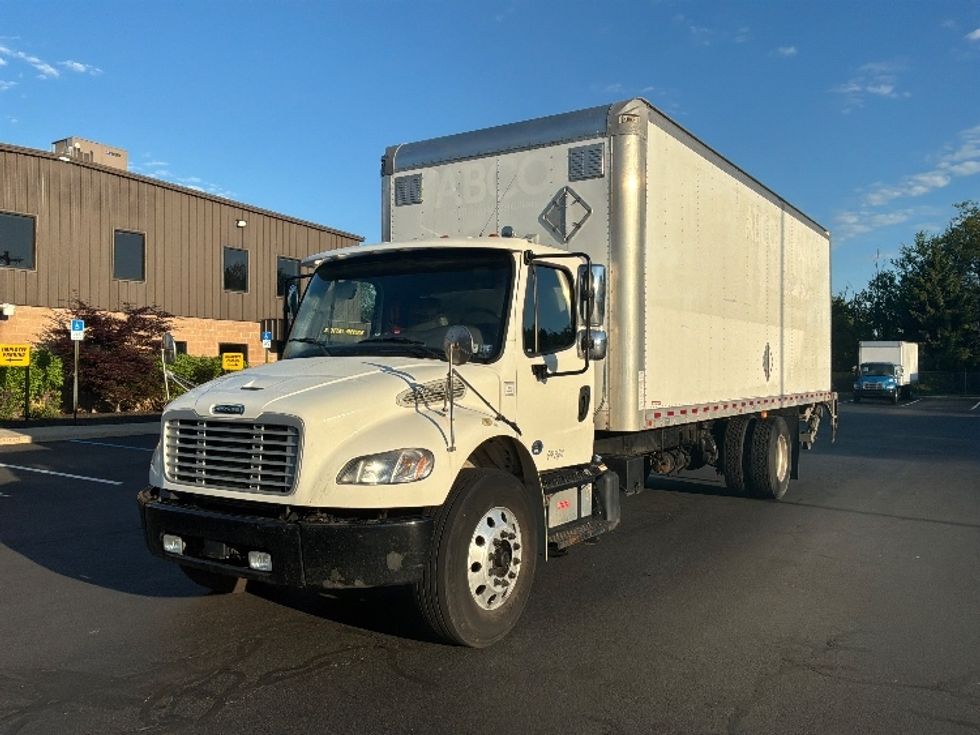 Medium Duty Box Truck-Light and Medium Duty Trucks-Freightliner-2020-M2-Bensalem-PA-178,056\n\t\tmiles-$ 55,500 - Image 3