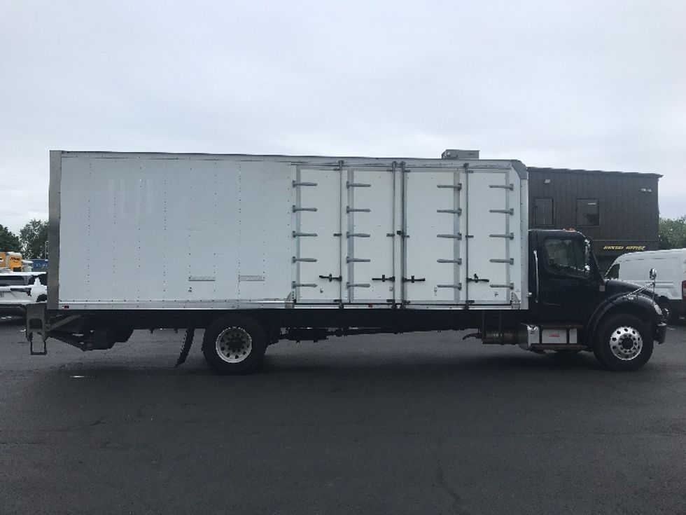 Medium Duty Box Truck-Light and Medium Duty Trucks-Freightliner-2020-M2-Bensalem-PA-220,534\n\t\tmiles-$ 49,500 - Image 15