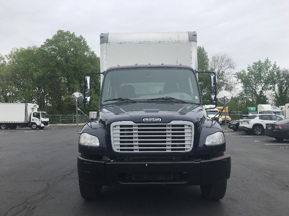 Medium Duty Box Truck-Light and Medium Duty Trucks-Freightliner-2020-M2-Bensalem-PA-220,534\n\t\tmiles-$ 49,500 - Image 2