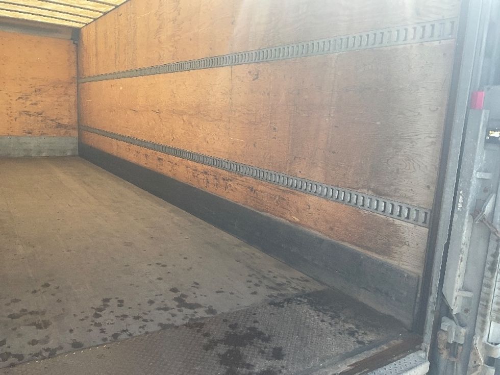 Medium Duty Box Truck-Light and Medium Duty Trucks-Freightliner-2020-M2-Binghamton-NY-172,154\n\t\tmiles-$ 51,000 - Image 12