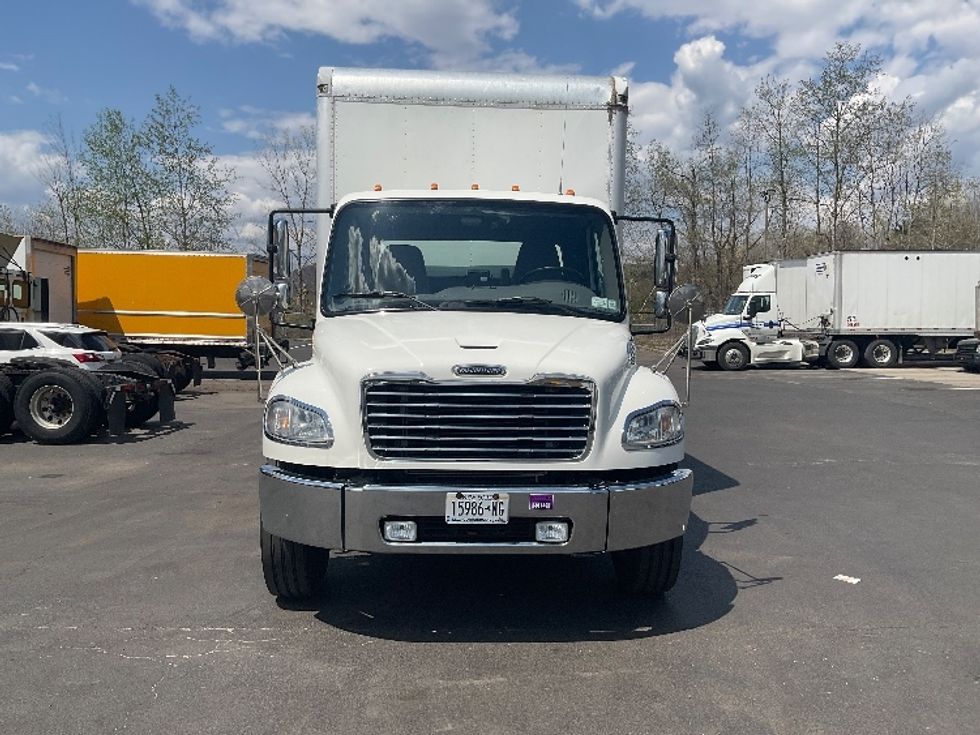 Medium Duty Box Truck-Light and Medium Duty Trucks-Freightliner-2020-M2-Binghamton-NY-172,154\n\t\tmiles-$ 51,000 - Image 2