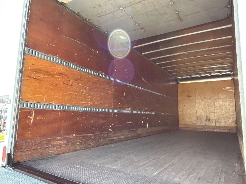 Medium Duty Box Truck-Light and Medium Duty Trucks-Freightliner-2020-M2-Birmingham-AL-199,385\n\t\tmiles-$ 52,000 - Image 11