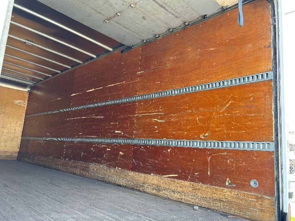 Medium Duty Box Truck-Light and Medium Duty Trucks-Freightliner-2020-M2-Birmingham-AL-199,385\n\t\tmiles-$ 52,000 - Image 12