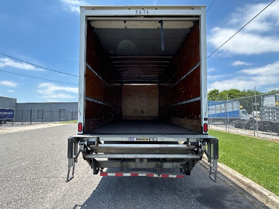 Medium Duty Box Truck-Light and Medium Duty Trucks-Freightliner-2020-M2-Birmingham-AL-199,385\n\t\tmiles-$ 52,000 - Image 9