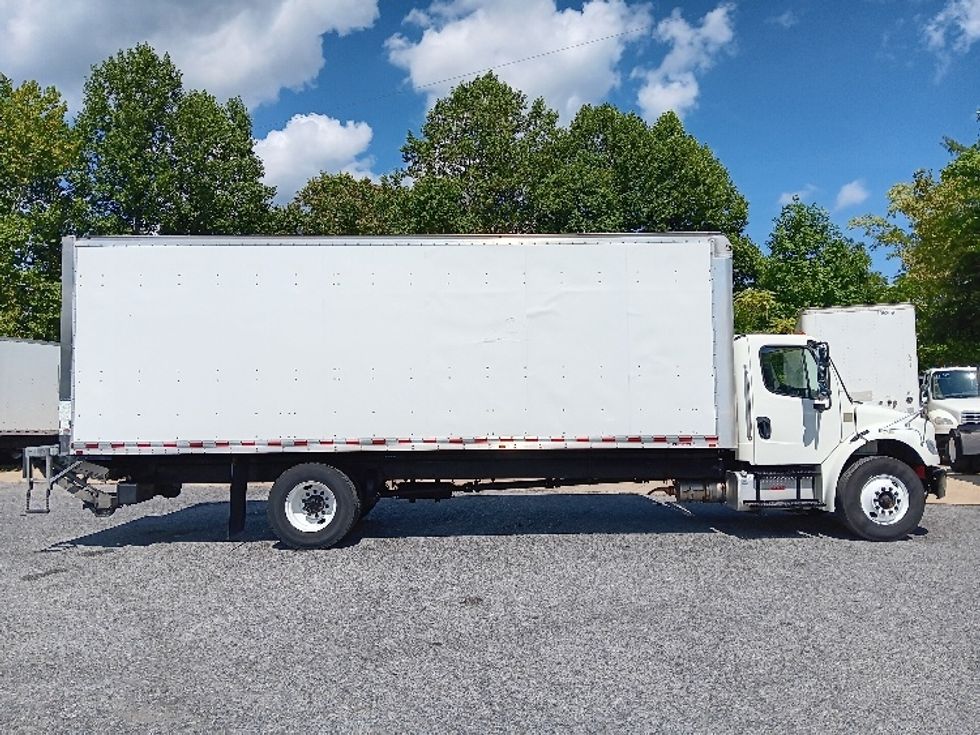 Medium Duty Box Truck-Light and Medium Duty Trucks-Freightliner-2020-M2-Blountville-TN-202,029\n\t\tmiles-$ 55,500 - Image 15