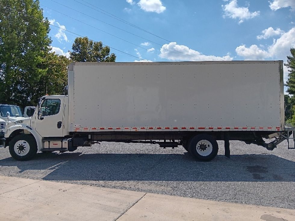 Medium Duty Box Truck-Light and Medium Duty Trucks-Freightliner-2020-M2-Blountville-TN-202,029\n\t\tmiles-$ 55,500 - Image 4
