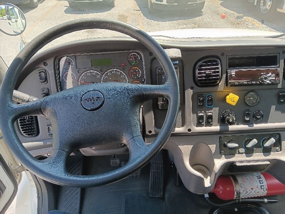 Medium Duty Box Truck-Light and Medium Duty Trucks-Freightliner-2020-M2-Blountville-TN-267,910\n\t\tmiles-$ 32,250 - Image 18