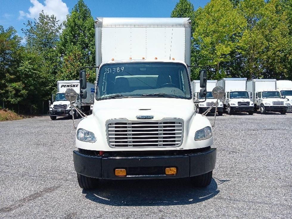 Medium Duty Box Truck-Light and Medium Duty Trucks-Freightliner-2020-M2-Blountville-TN-267,910\n\t\tmiles-$ 32,250 - Image 2