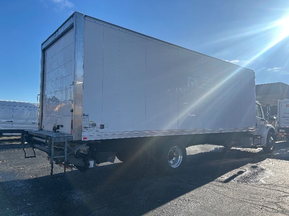 Medium Duty Box Truck-Light and Medium Duty Trucks-Freightliner-2020-M2-Braintree-MA-189,090\n\t\tmiles-$ 48,250 - Image 13