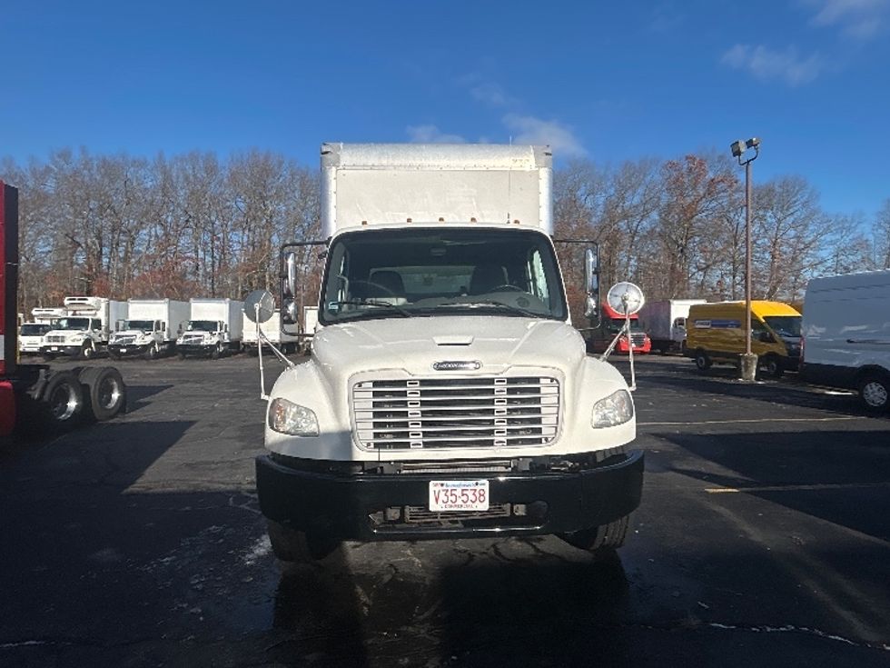 Medium Duty Box Truck-Light and Medium Duty Trucks-Freightliner-2020-M2-Braintree-MA-189,090\n\t\tmiles-$ 48,250 - Image 2