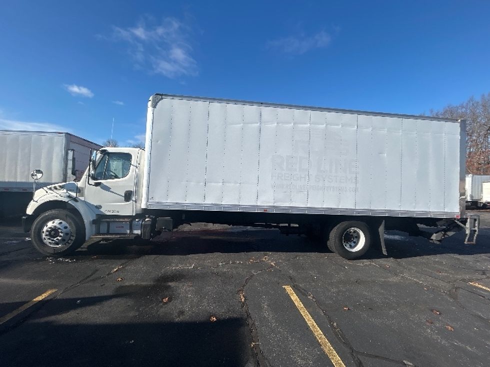 Medium Duty Box Truck-Light and Medium Duty Trucks-Freightliner-2020-M2-Braintree-MA-189,090\n\t\tmiles-$ 48,250 - Image 4