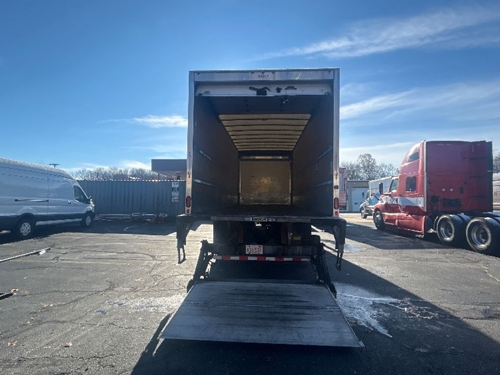 Medium Duty Box Truck-Light and Medium Duty Trucks-Freightliner-2020-M2-Braintree-MA-189,090\n\t\tmiles-$ 48,250 - Image 9