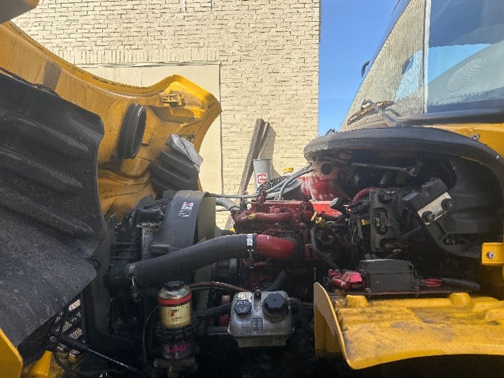 Medium Duty Box Truck-Light and Medium Duty Trucks-Freightliner-2020-M2-Braintree-MA-217,162\n\t\tmiles-$ 34,500 - Image 24