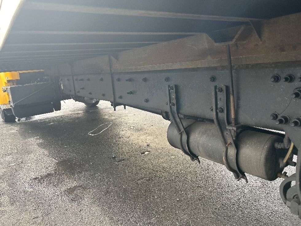 Medium Duty Box Truck-Light and Medium Duty Trucks-Freightliner-2020-M2-Braintree-MA-217,162\n\t\tmiles-$ 34,500 - Image 5