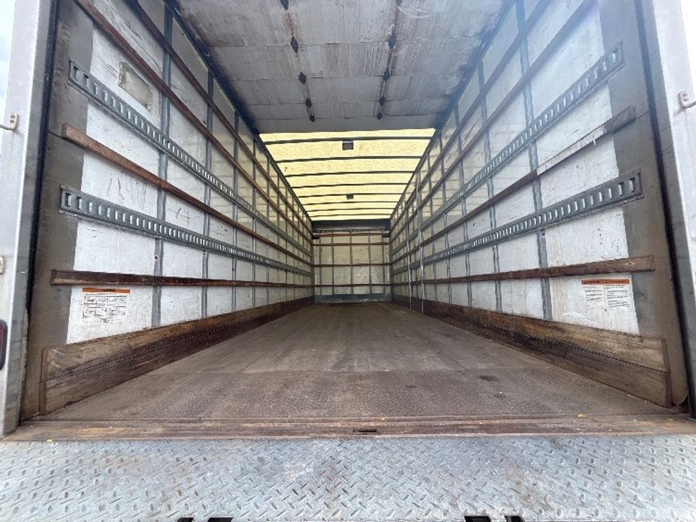 Medium Duty Box Truck-Light and Medium Duty Trucks-Freightliner-2020-M2-Brampton-ON-325,779\n\t\tkm-$ 72,500 - Image 10