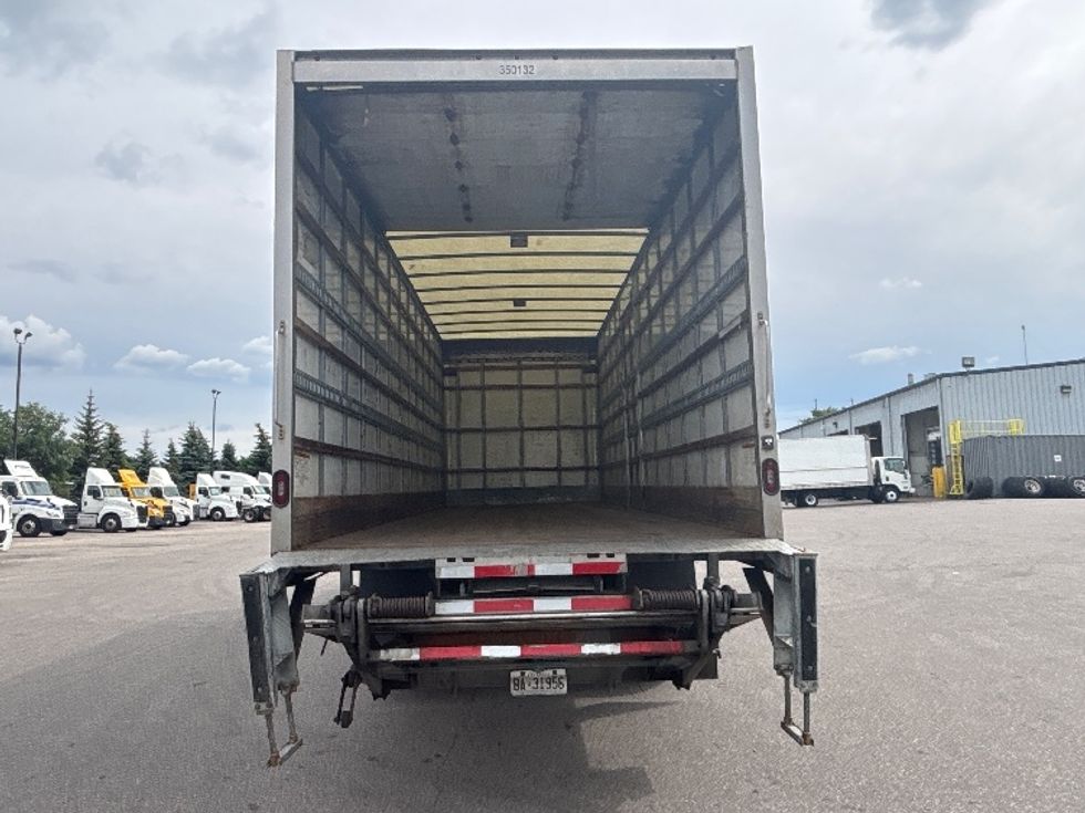 Medium Duty Box Truck-Light and Medium Duty Trucks-Freightliner-2020-M2-Brampton-ON-325,779\n\t\tkm-$ 72,500 - Image 8