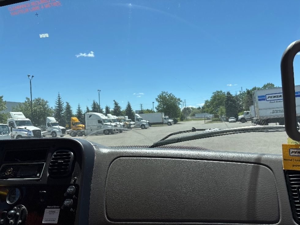 Medium Duty Box Truck-Light and Medium Duty Trucks-Freightliner-2020-M2-Brampton-ON-347,599\n\t\tkm-$ 45,000 - Image 21