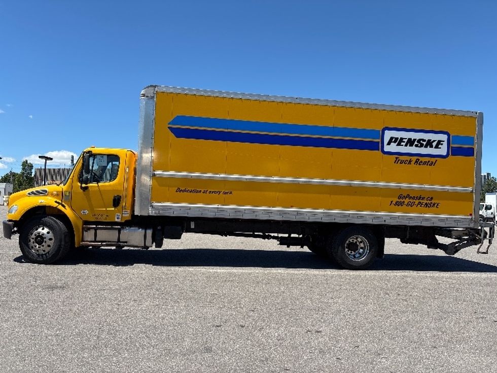 Medium Duty Box Truck-Light and Medium Duty Trucks-Freightliner-2020-M2-Brampton-ON-347,599\n\t\tkm-$ 45,000 - Image 4