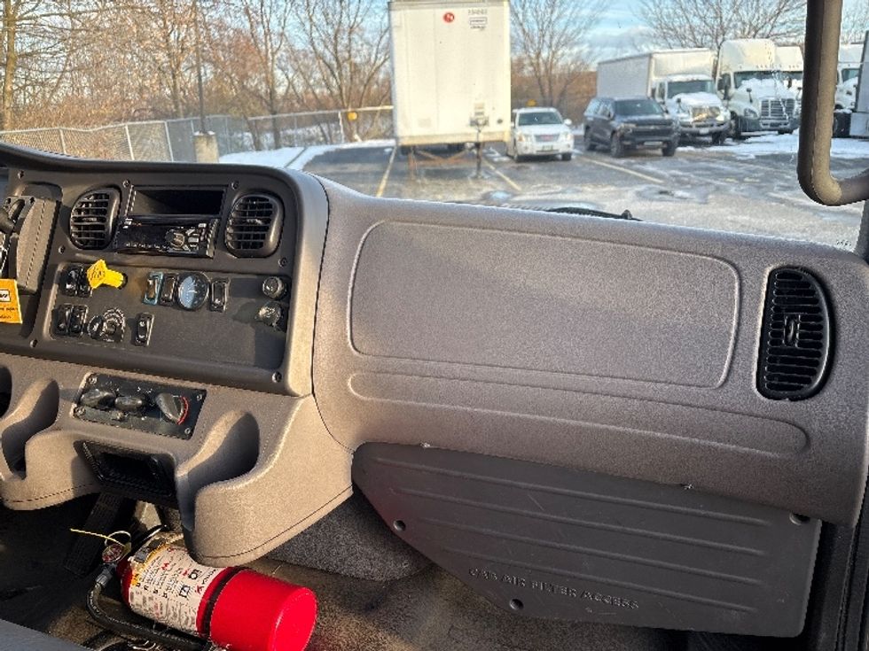 Medium Duty Box Truck-Light and Medium Duty Trucks-Freightliner-2020-M2-Brook Park-OH-155,831\n\t\tmiles-$ 58,250 - Image 20
