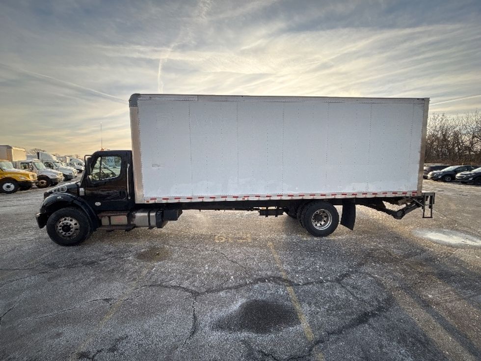 Medium Duty Box Truck-Light and Medium Duty Trucks-Freightliner-2020-M2-Brook Park-OH-155,831\n\t\tmiles-$ 58,250 - Image 4