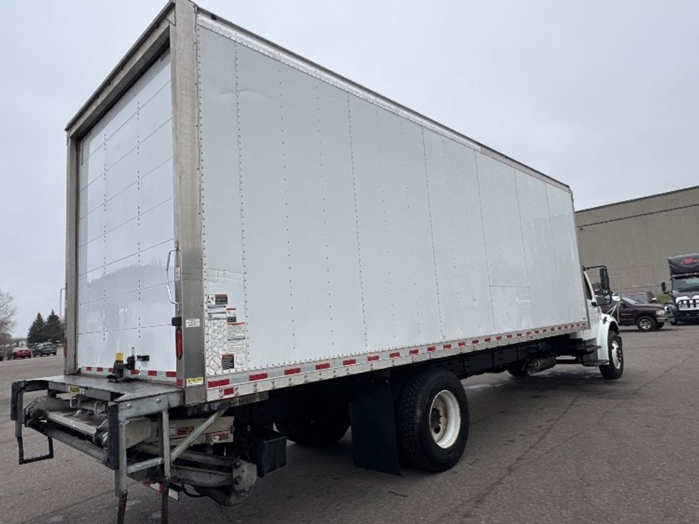 Medium Duty Box Truck-Light and Medium Duty Trucks-Freightliner-2020-M2-Brooklyn Park-MN-110,822\n\t\tmiles-$ 64,000 - Image 13