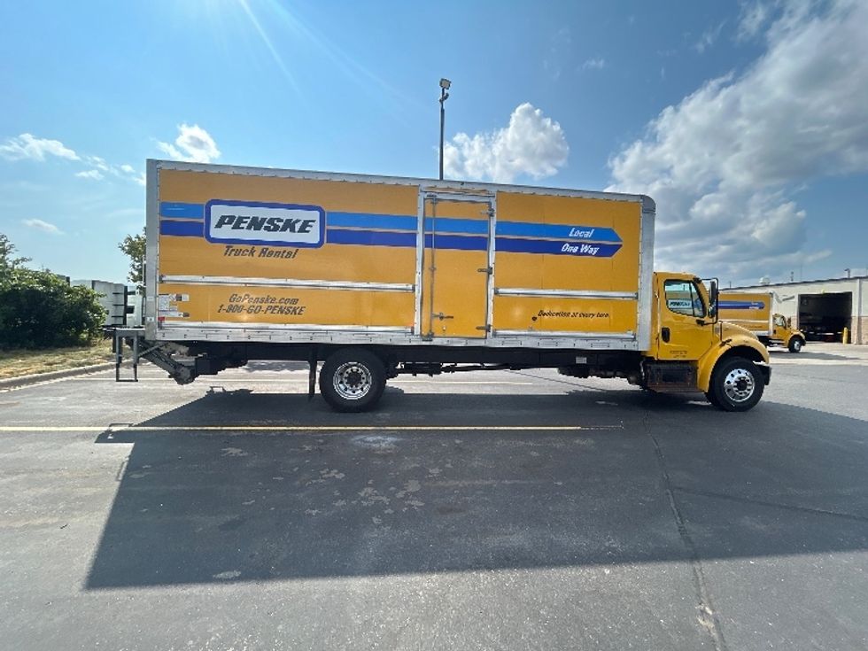 Medium Duty Box Truck-Light and Medium Duty Trucks-Freightliner-2020-M2-Brooklyn Park-MN-132,954\n\t\tmiles-$ 60,750 - Image 15