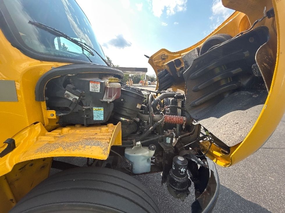 Medium Duty Box Truck-Light and Medium Duty Trucks-Freightliner-2020-M2-Brooklyn Park-MN-132,954\n\t\tmiles-$ 60,750 - Image 23