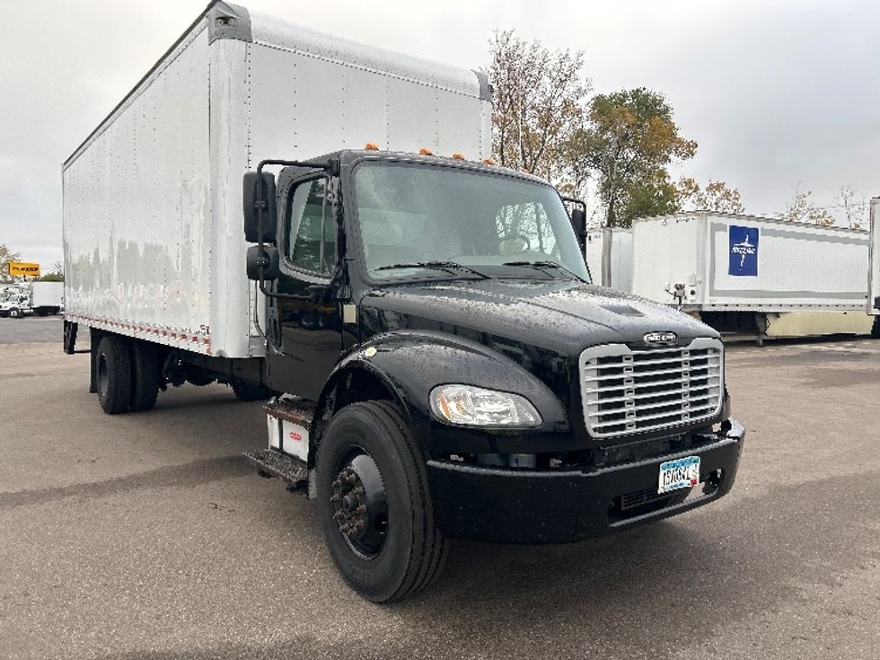 Medium Duty Box Truck-Light and Medium Duty Trucks-Freightliner-2020-M2-Brooklyn Park-MN-135,540\n\t\tmiles-$ 50,750 - Image 1