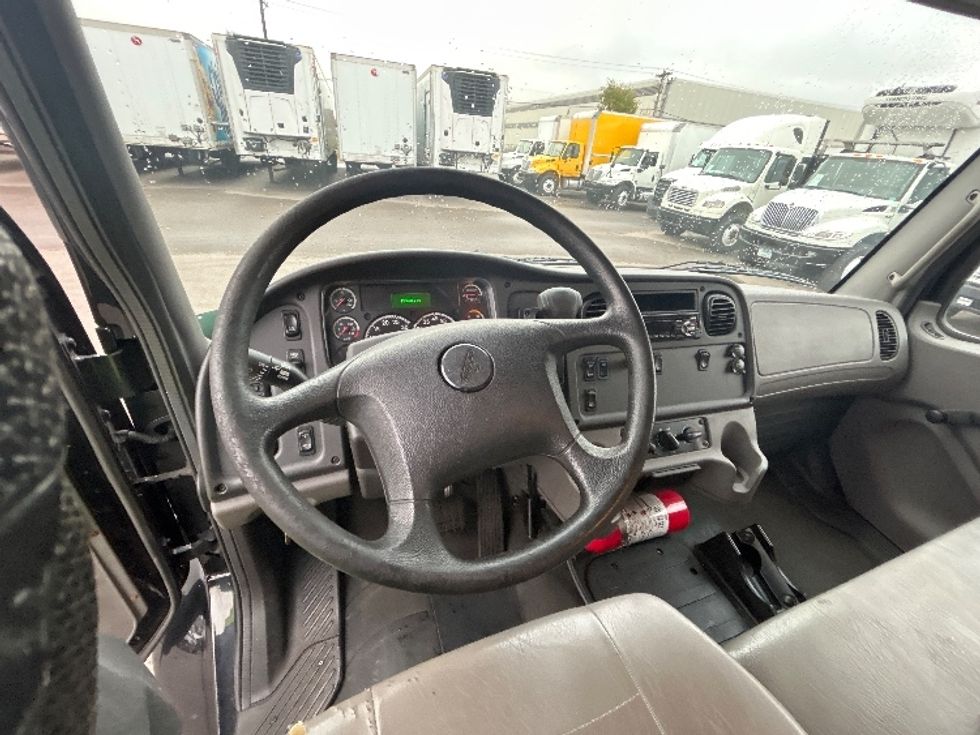 Medium Duty Box Truck-Light and Medium Duty Trucks-Freightliner-2020-M2-Brooklyn Park-MN-135,540\n\t\tmiles-$ 50,750 - Image 17
