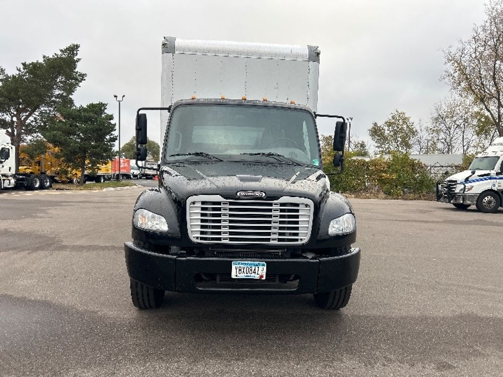 Medium Duty Box Truck-Light and Medium Duty Trucks-Freightliner-2020-M2-Brooklyn Park-MN-135,540\n\t\tmiles-$ 50,750 - Image 2