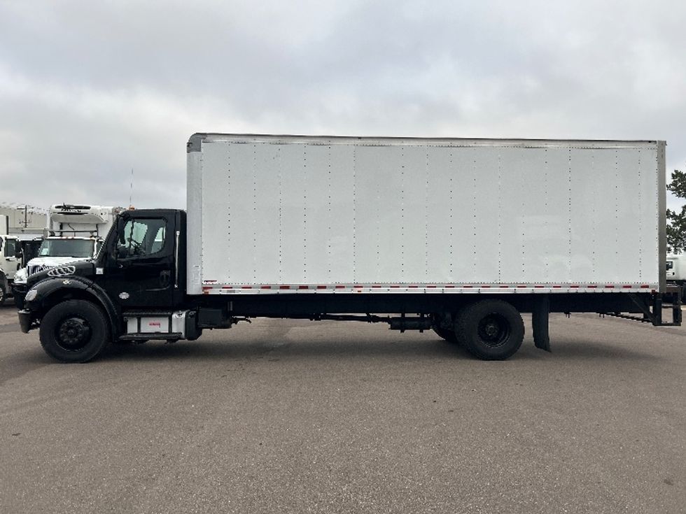 Medium Duty Box Truck-Light and Medium Duty Trucks-Freightliner-2020-M2-Brooklyn Park-MN-135,540\n\t\tmiles-$ 50,750 - Image 4