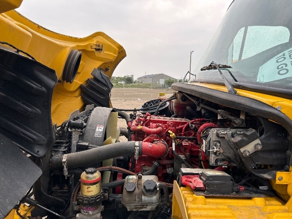 Medium Duty Box Truck-Light and Medium Duty Trucks-Freightliner-2020-M2-Brooklyn Park-MN-162,262\n\t\tmiles-$ 62,750 - Image 24