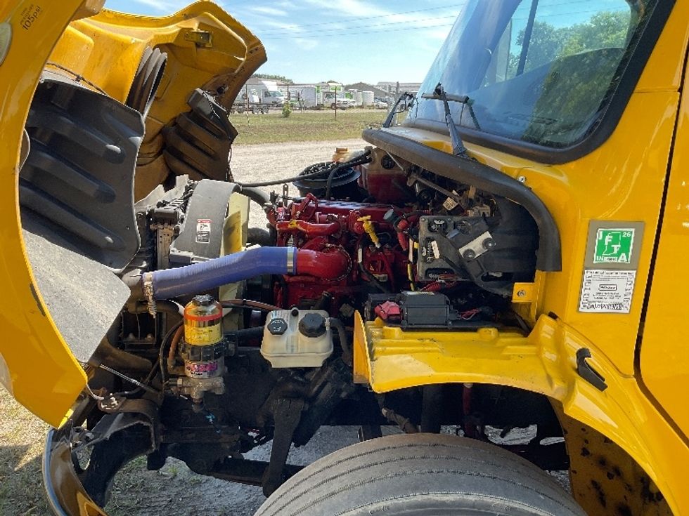 Medium Duty Box Truck-Light and Medium Duty Trucks-Freightliner-2020-M2-Brooklyn Park-MN-204,293\n\t\tmiles-$ 36,500 - Image 24
