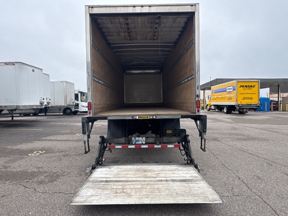 Medium Duty Box Truck-Light and Medium Duty Trucks-Freightliner-2020-M2-Brooklyn Park-MN-285,814\n\t\tmiles-$ 35,500 - Image 9