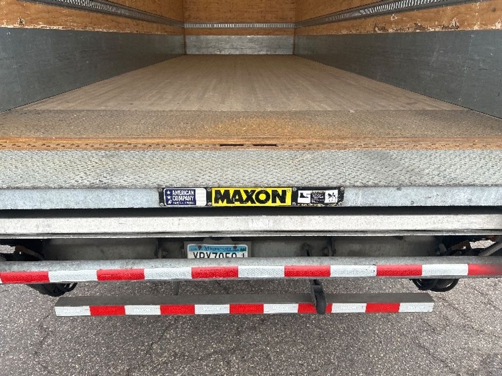 Medium Duty Box Truck-Light and Medium Duty Trucks-Freightliner-2020-M2-Brooklyn Park-MN-49,243\n\t\tmiles-$ 73,000 - Image 10