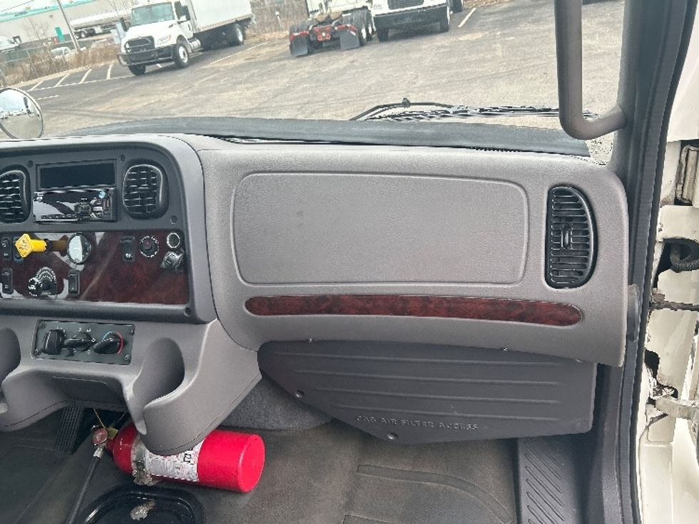Medium Duty Box Truck-Light and Medium Duty Trucks-Freightliner-2020-M2-Brooklyn Park-MN-49,243\n\t\tmiles-$ 73,000 - Image 21