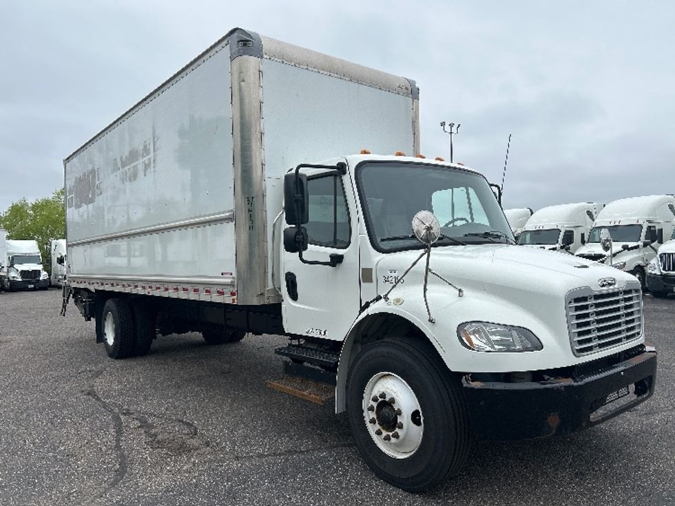 Medium Duty Box Truck-Light and Medium Duty Trucks-Freightliner-2020-M2-Brooklyn Park-MN-98,753\n\t\tmiles-$ 66,250 - Image 1